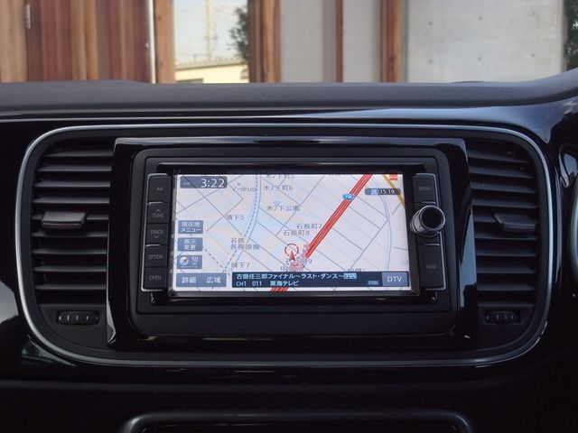 VOLKSWAGEN THE BEETL 2018 Image 31