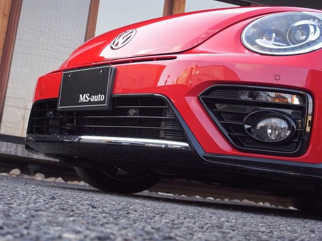 VOLKSWAGEN THE BEETL 2018 Image 31