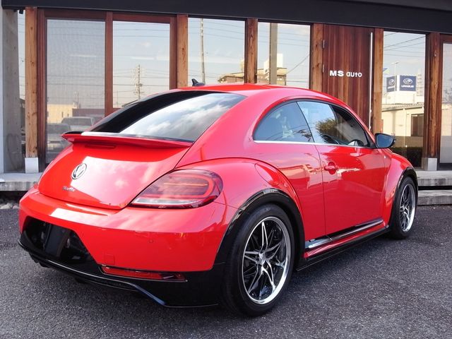 VOLKSWAGEN THE BEETL 2018 Image 31
