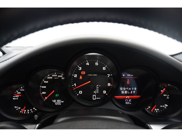 PORSCHE 911 2012 Image 31