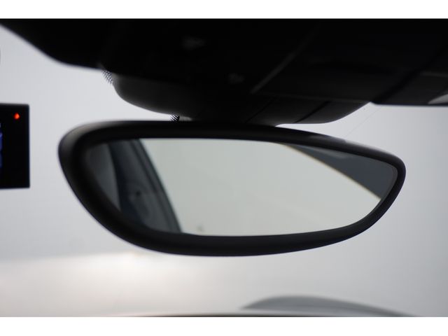 PORSCHE 911 2012 Image 31