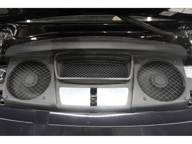 PORSCHE 911 2012 Image 31