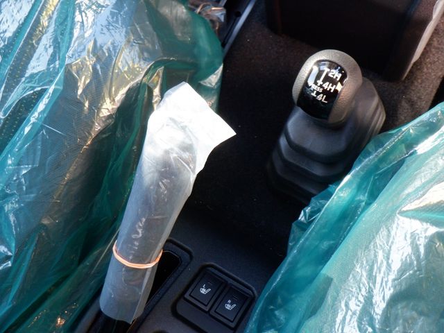 SUZUKI JIMNY NOMADE 2025 Image 31