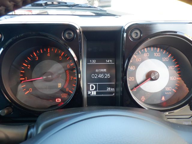 SUZUKI JIMNY NOMADE 2025 Image 31