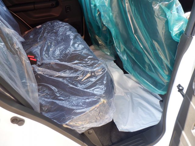 SUZUKI JIMNY NOMADE 2025 Image 31