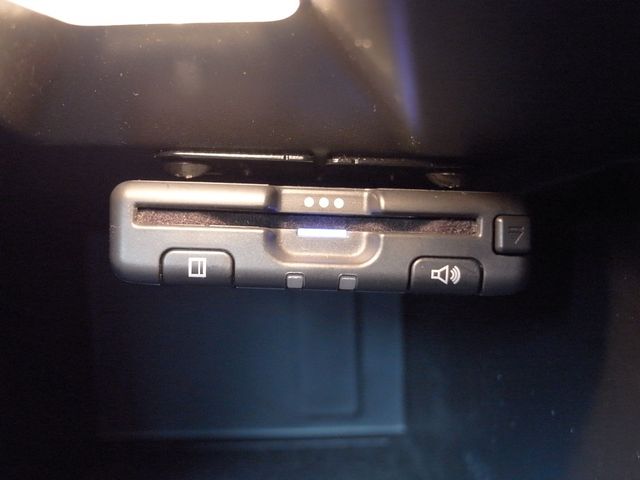 RENAULT MEGANE HATCH 2024 Image 31