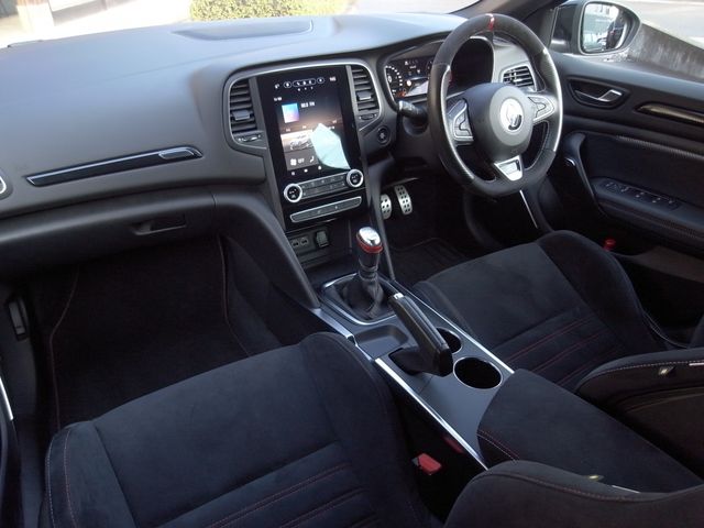 RENAULT MEGANE HATCH 2024 Image 31