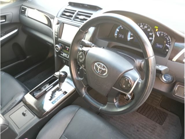TOYOTA CAMRY HYBRID 2013 Image 31