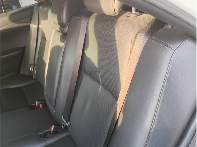 TOYOTA CAMRY HYBRID 2013 Image 31