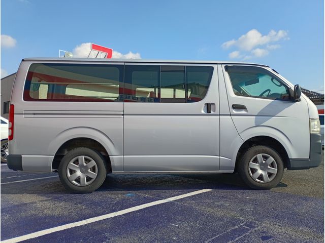 TOYOTA REGIUSACE VAN 2WD 2005 Image 31