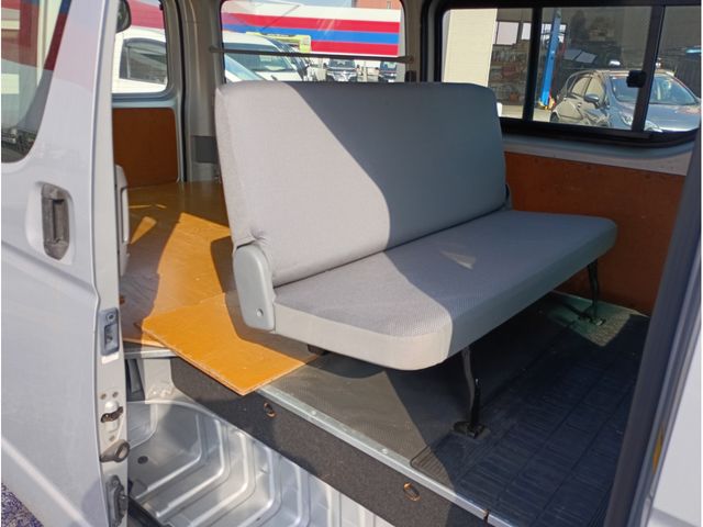 TOYOTA REGIUSACE VAN 2WD 2005 Image 31