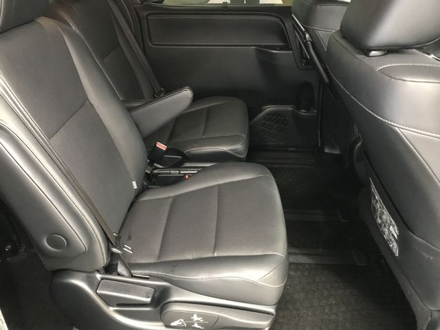 TOYOTA ESQUIRE HYBRID 2017 Image 31