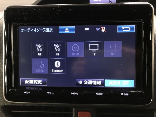TOYOTA ESQUIRE HYBRID 2017 Image 31