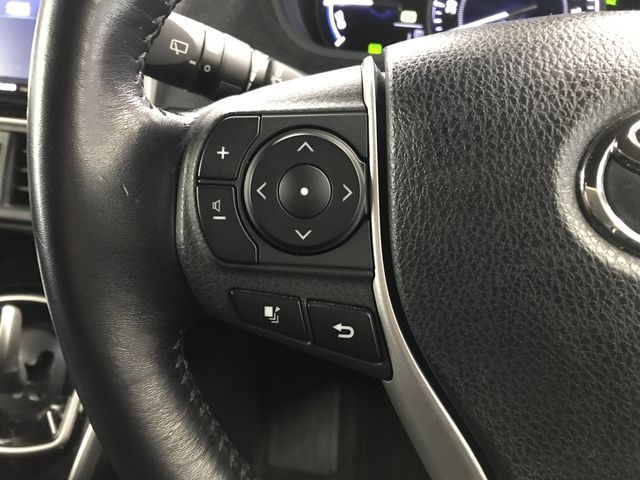 TOYOTA ESQUIRE HYBRID 2017 Image 31