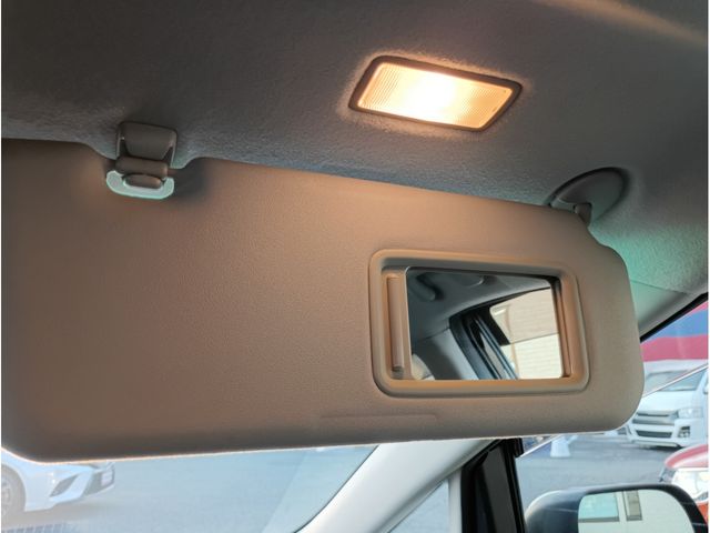 TOYOTA ESTIMA 2010 Image 31