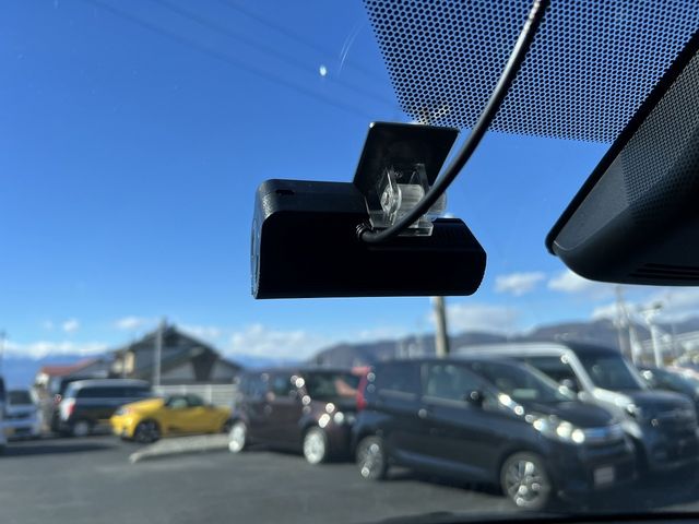 TOYOTA YARIS 2022 Image 31