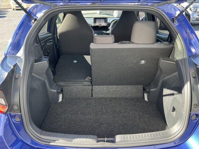 TOYOTA YARIS 2022 Image 31