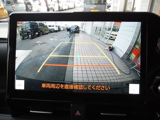 TOYOTA VOXY HYBRID 2022 Image 31