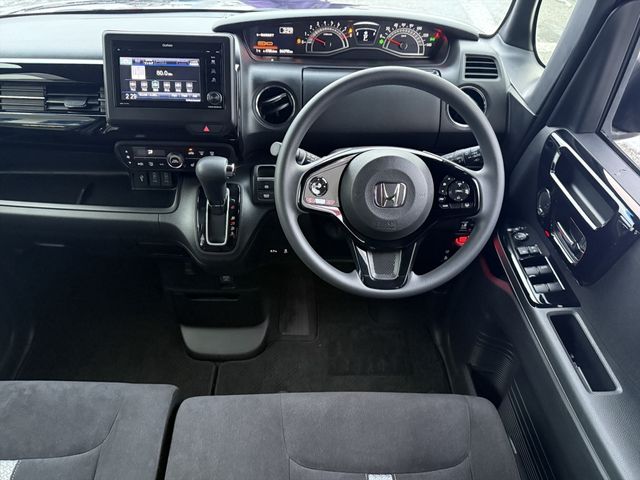 HONDA N BOX CUSTOM 2021 Image 31