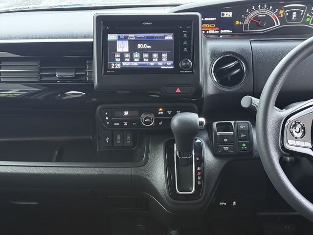 HONDA N BOX CUSTOM 2021 Image 31