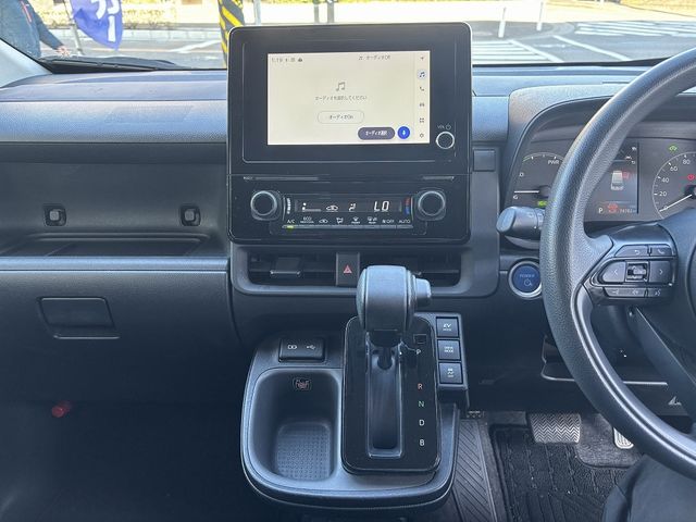 TOYOTA SIENTA HYBRID 2023 Image 31