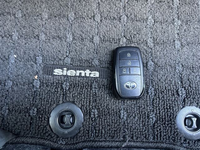 TOYOTA SIENTA HYBRID 2023 Image 31