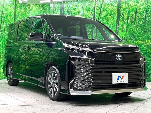 TOYOTA VOXY HYBRID 2025 Image 31