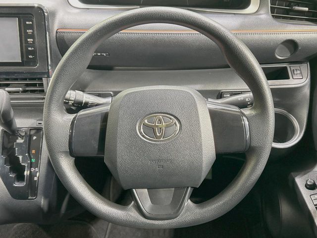 TOYOTA SIENTA 2016 Image 31