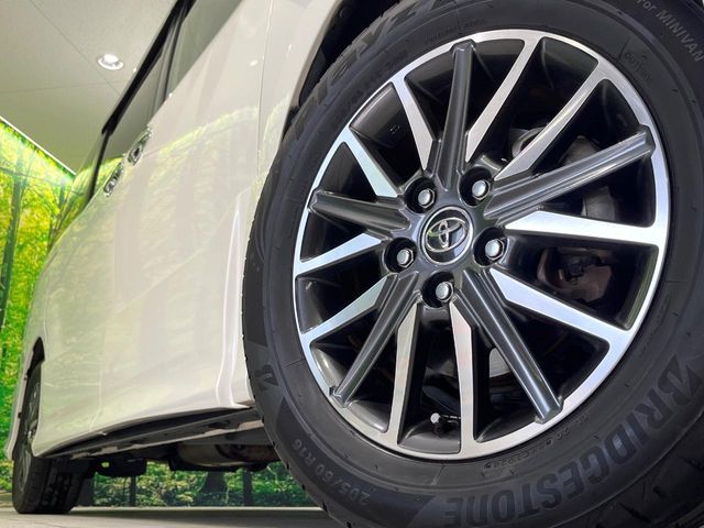 TOYOTA VOXY 2016 Image 31