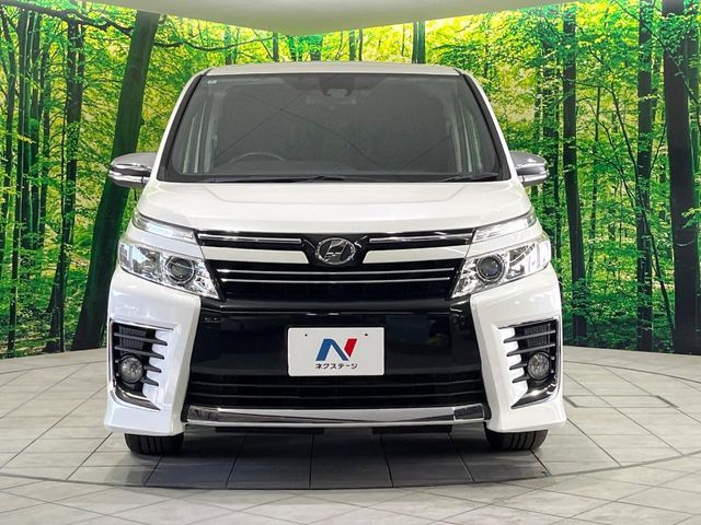 TOYOTA VOXY 2016 Image 31