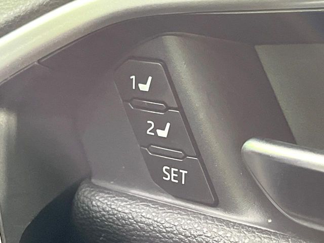 TOYOTA RAV4 4WD 2023 Image 31