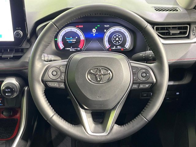 TOYOTA RAV4 4WD 2023 Image 31