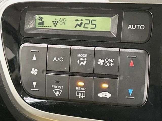 HONDA N BOX 2017 Image 31