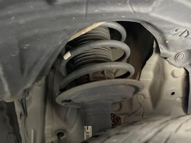 TOYOTA COROLLA FIELDER HYBR 2017 Image 31