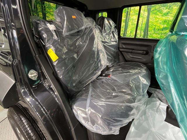 SUZUKI JIMNY NOMADE 2025 Image 31