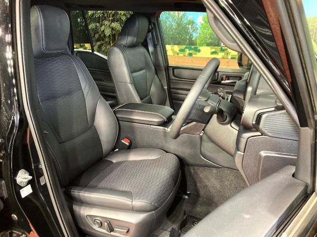 TOYOTA LANDCRUISER 250 2024 Image 31