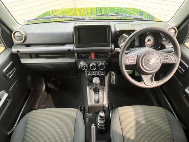 SUZUKI JIMNY NOMADE 2025 Image 31