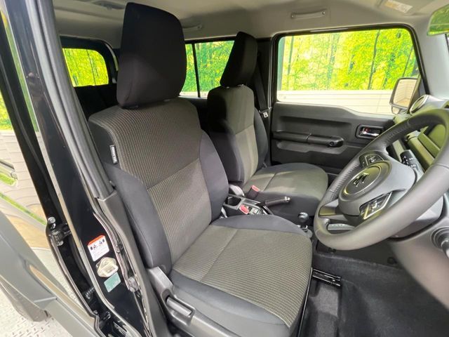 SUZUKI JIMNY NOMADE 2025 Image 31