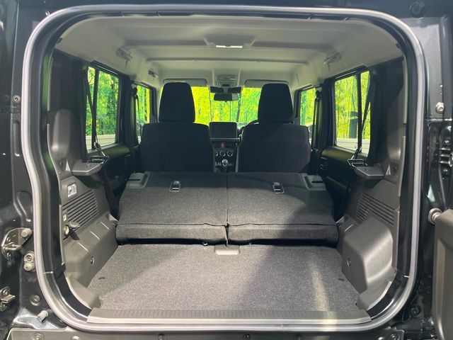 SUZUKI JIMNY NOMADE 2025 Image 31