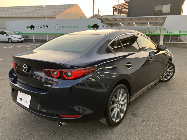 MAZDA 3 SEDAN 2022 Image 31