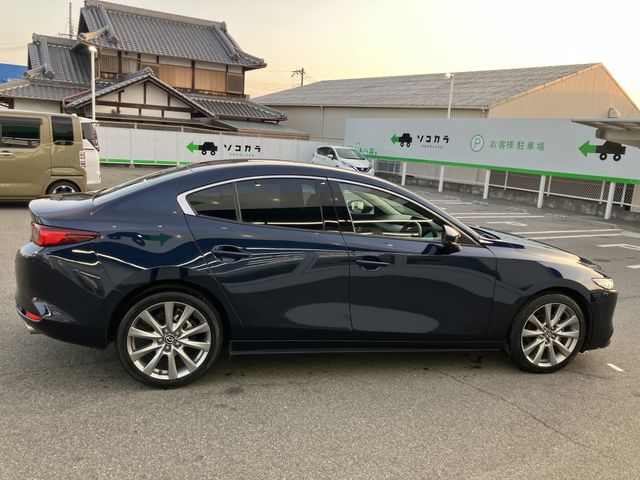 MAZDA 3 SEDAN 2022 Image 31