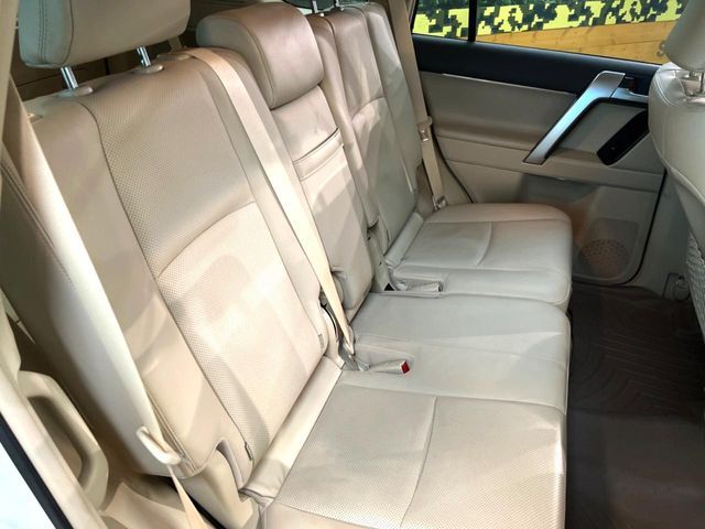 TOYOTA LANDCRUISER PRADO 2023 Image 31