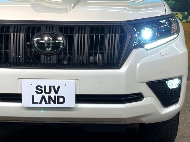 TOYOTA LANDCRUISER PRADO 2023 Image 31