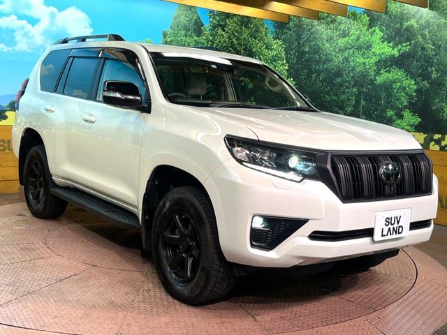 TOYOTA LANDCRUISER PRADO 2023 Image 31