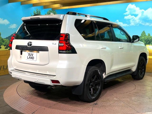 TOYOTA LANDCRUISER PRADO 2023 Image 31