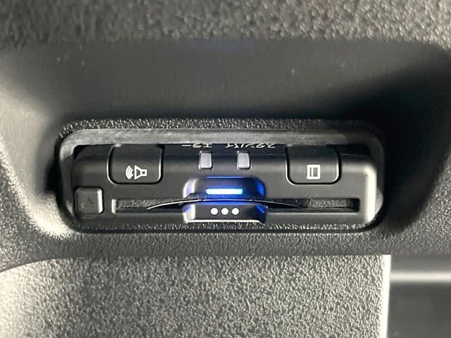 HONDA N BOX CUSTOM 2024 Image 31