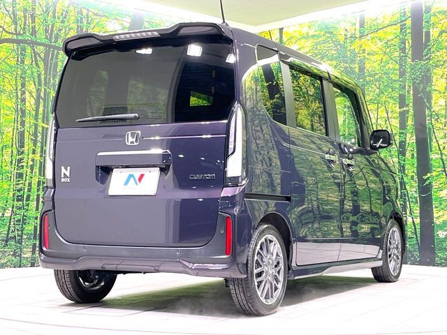 HONDA N BOX CUSTOM 2024 Image 31