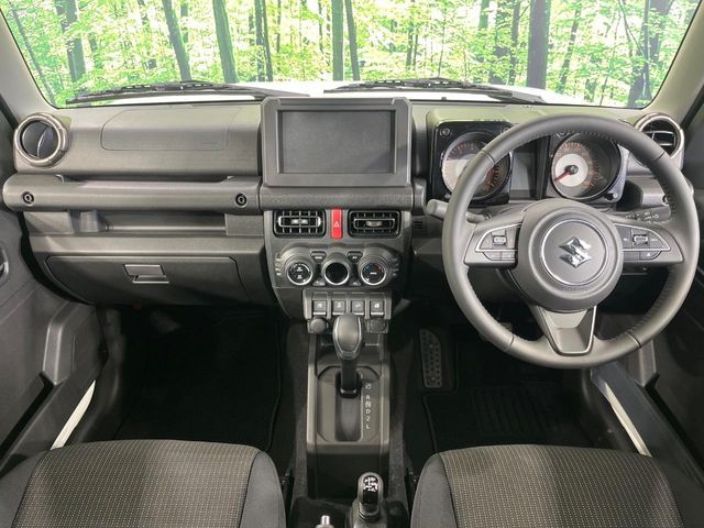 SUZUKI JIMNY NOMADE 2025 Image 31