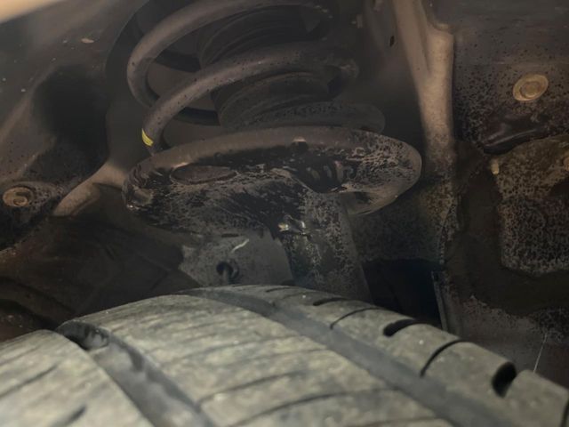 TOYOTA NOAH 2017 Image 31