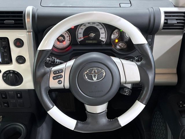 TOYOTA FJ CRUISER 4WD 2015 Image 31